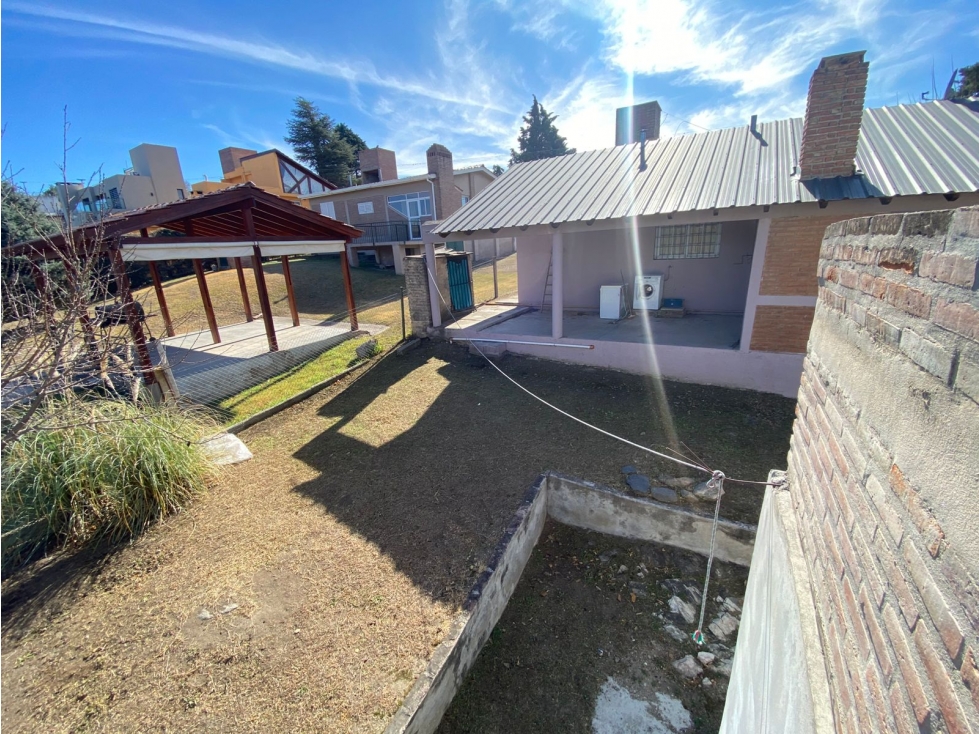 En venta casa mas departamento en San Antonio de Arredondo - 5