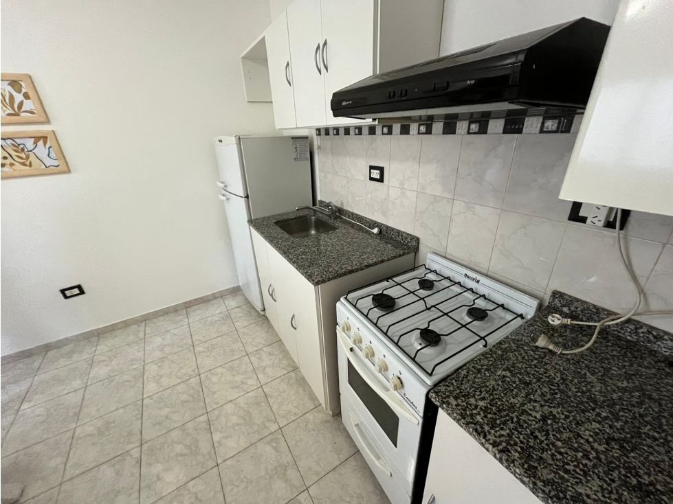 En venta departamento 1 dormitorio+cochera centro Carlos Paz — foto 4