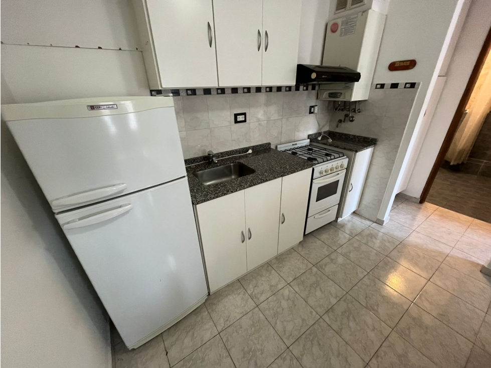En venta departamento 1 dormitorio+cochera centro Carlos Paz — foto 5
