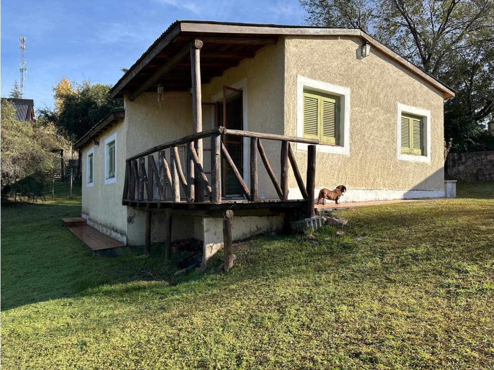 Venta de Bellisimo Complejo de 3 casas + Depto en Icho Cruz - 1