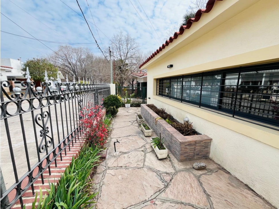 Hermosa casa en venta San Antonio de Arredondo - 2
