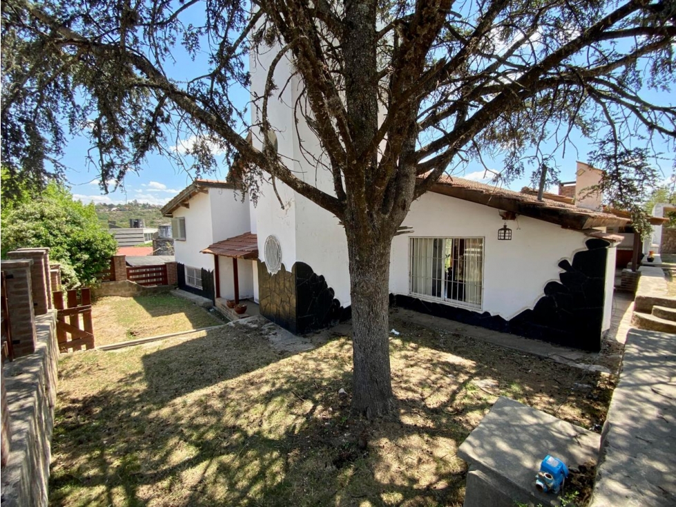 Casa + Depto en Villa del Lago 946m² Vista Sierras USD153K VENTA - 3