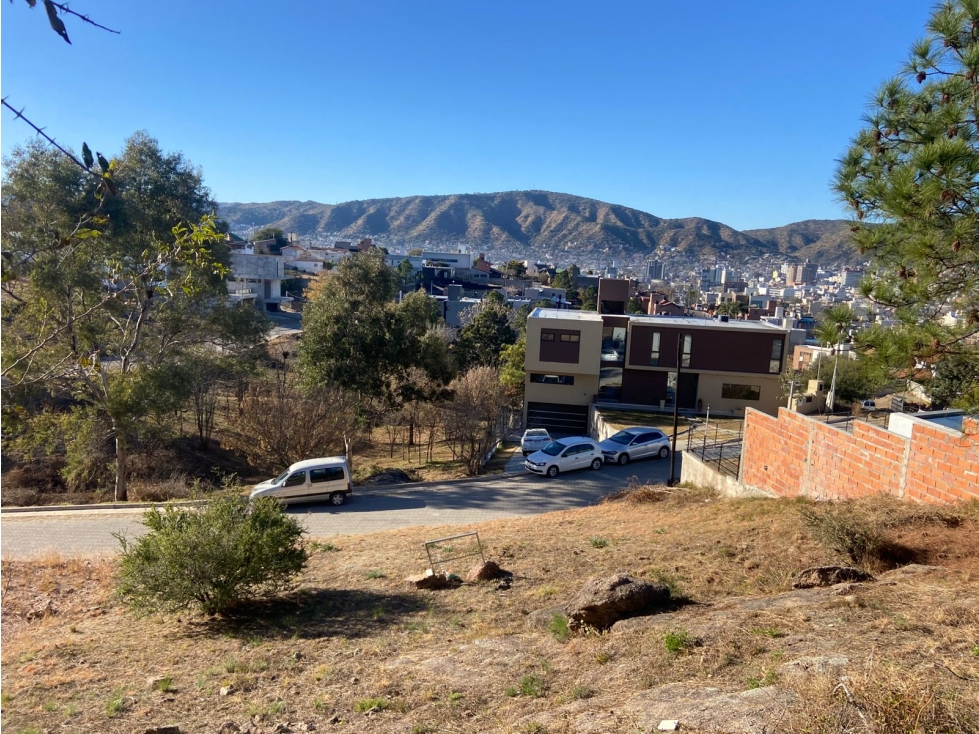 En venta terreno en barrio Becciu - 3