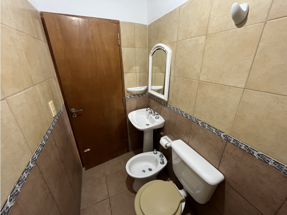 Alquiler anual de departamento con cochera — foto 3