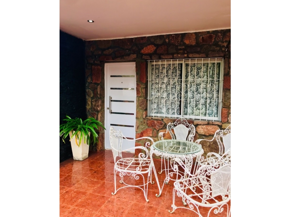 Alquiler temporario Casa para 6 personas Villa Carlos Paz. - 1
