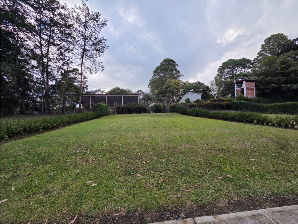 Lote en unidad cerrada - Rionegro - Llanogrande