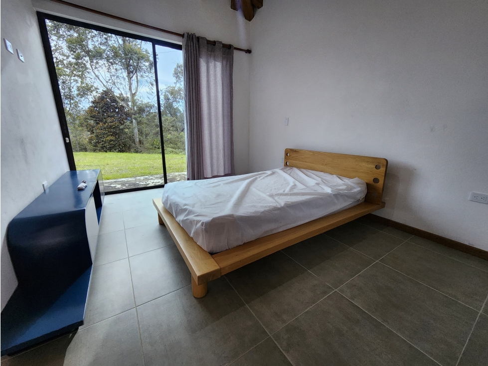 Finca independiente en El Retiro- Via Don Diego La Ceja — foto 2