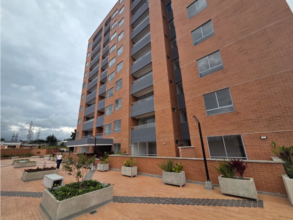 Apartamento en unidad cerrada - Rionegro - Cerca al CC San Nicolas