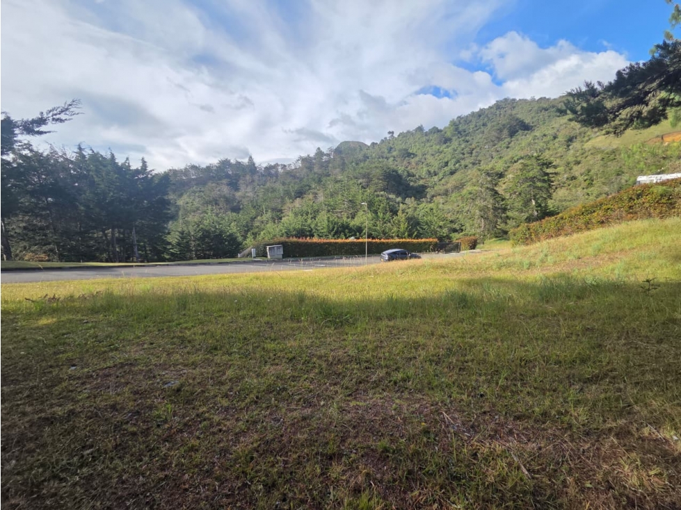 Lote en unidad cerrada - El Retiro - Via Pantanillo — foto 4