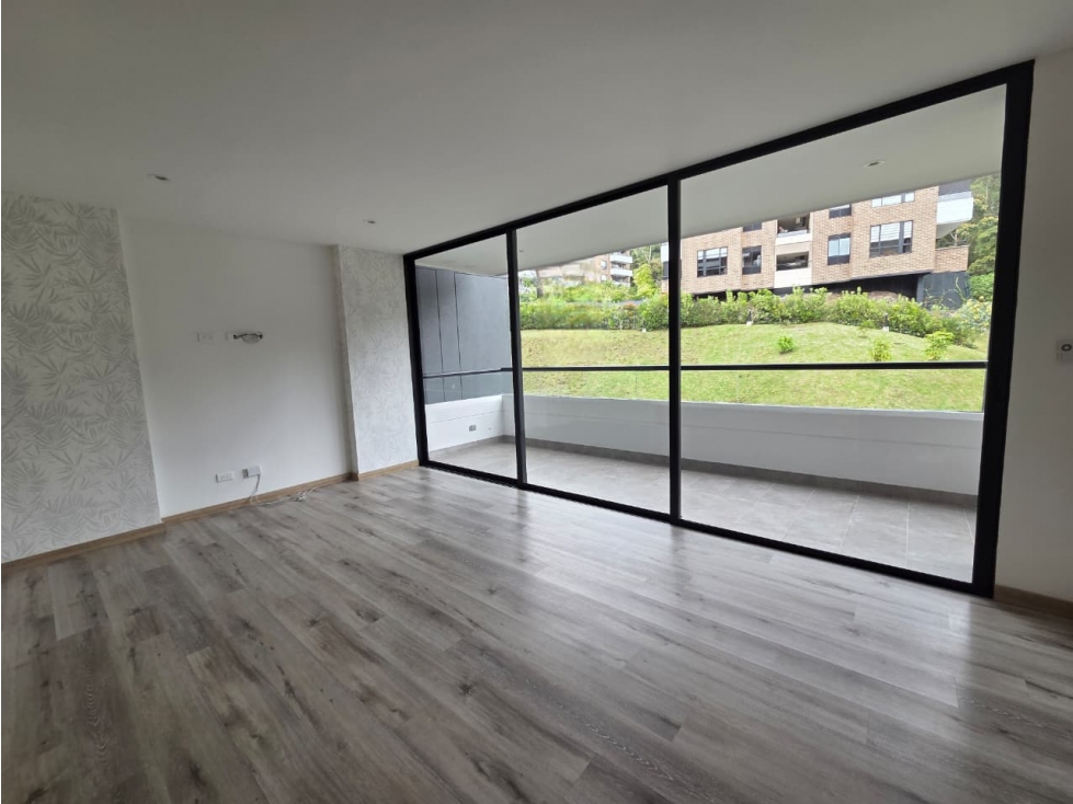 Apartamento en unidad cerrada - El Retiro — foto 2