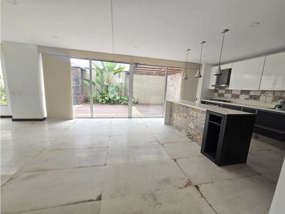 Casa en unidad cerrada - Rionegro - Barro Blanco — foto 2