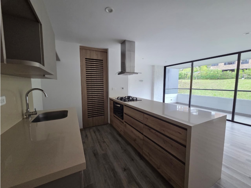 Apartamento en unidad cerrada - El Retiro — foto 4