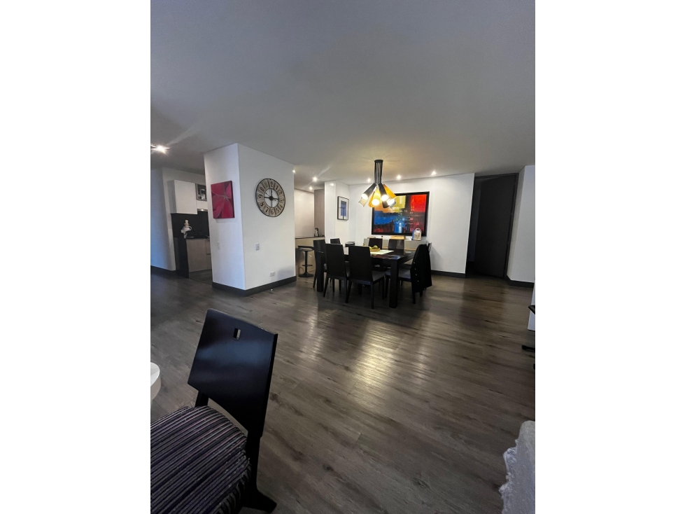 SE VENDE APARTAMENTO EN SANTA BARBARA CENTRAL