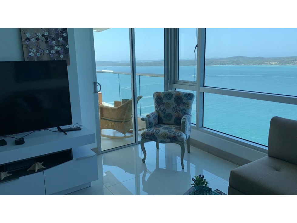 SE VENDE APARTAMENTO EN EL LAGUITO EN CARTAGENA