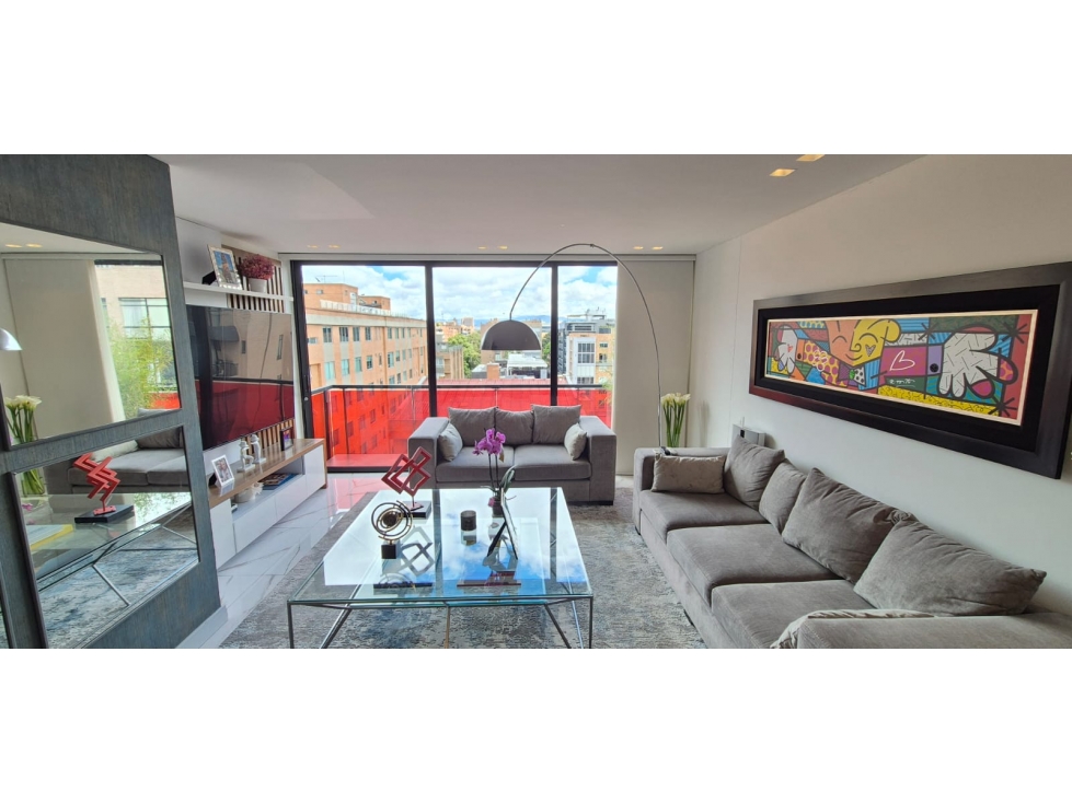 SE VENDE APARTAMENTO CON EXCELENTE VISTA EN CHICO NORTE III