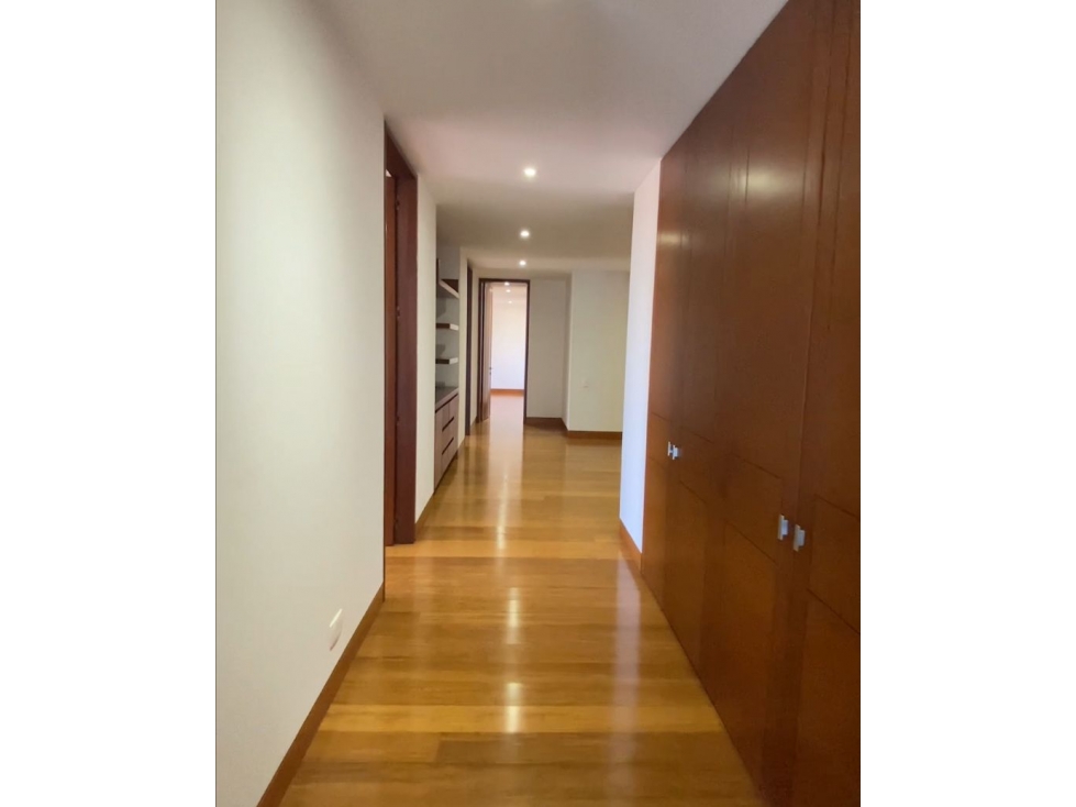 SE VENDE APARTAMENTO EN MULTICENTRO EN BOGOTA — foto 4