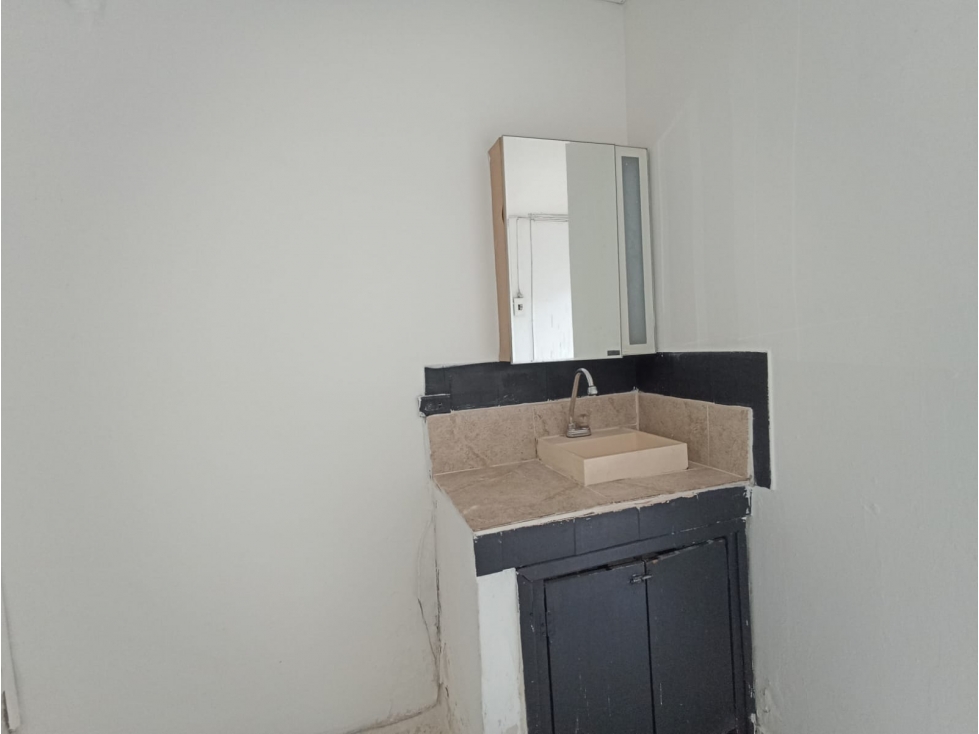 COD: 4126 -- Local - San Fernando, Medellín — foto 4