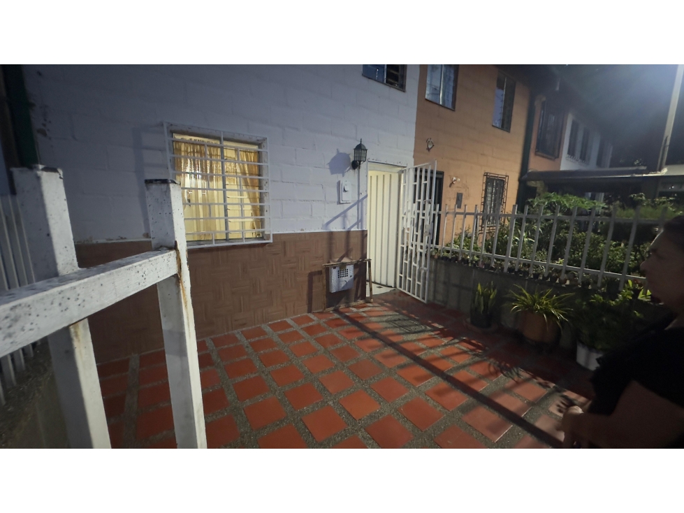 COD: 3681 - CASA EN VENTA Medellín, Guayabal (Cristo Rey)