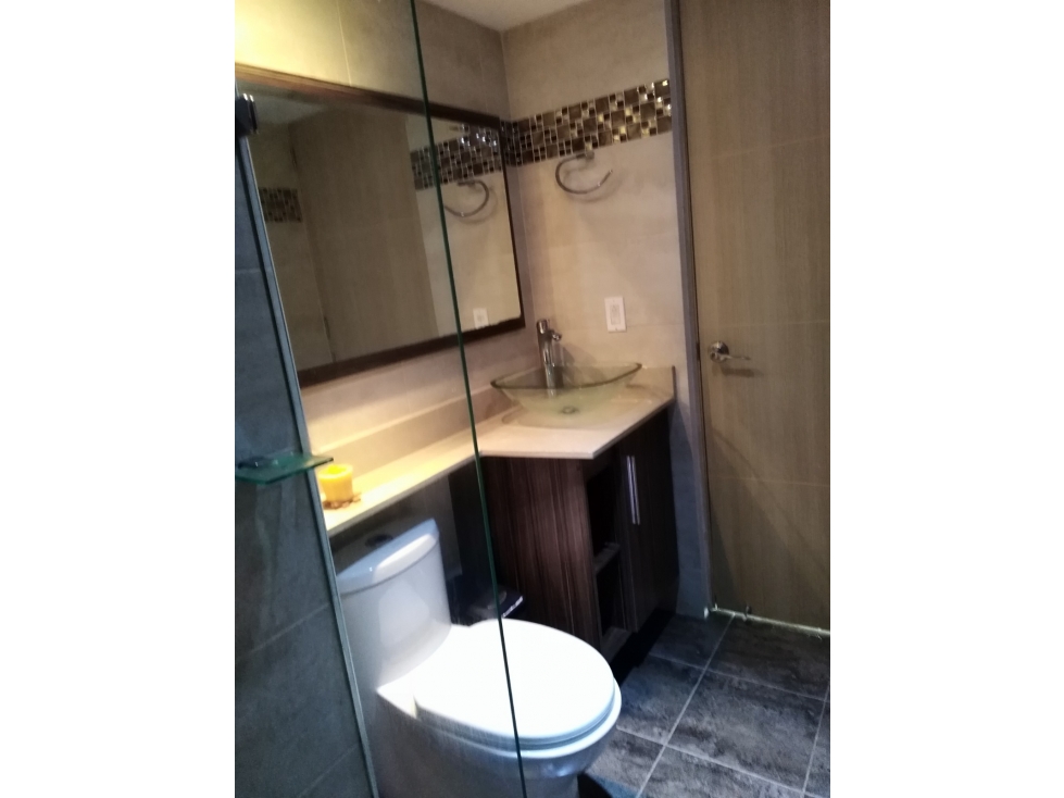 COD: 3947 -- Apartamento En Venta - Loma De Los Bernal, Medellín — foto 2