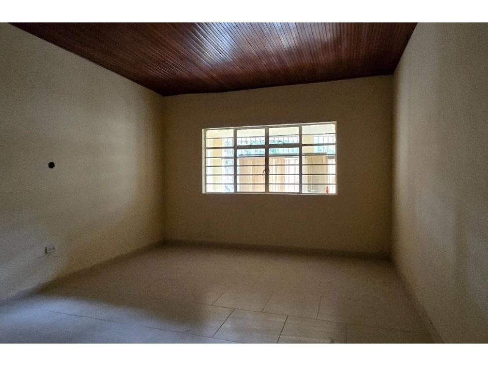 COD: 3456 - Casa en Venta en Envigado Amplia