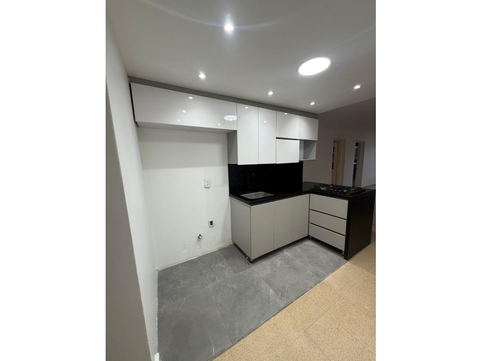 COD: 3584 - Apartamento en venta en Laureles Medellín — foto 4