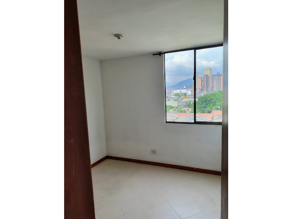 COD: 3845 -- Apartamento En Venta - Los Naranjos, Sabaneta — foto 4