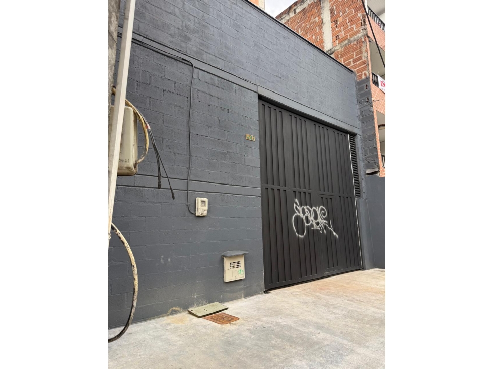 COD: 3964 -- Bodega En Arriendo - Calle Larga, Sabaneta - 5