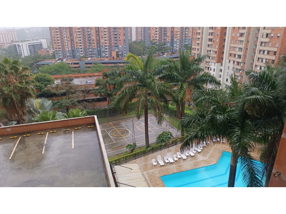 COD: 4111 -- Apartamento - La Loma De Los Bernal, Medellín — foto 3