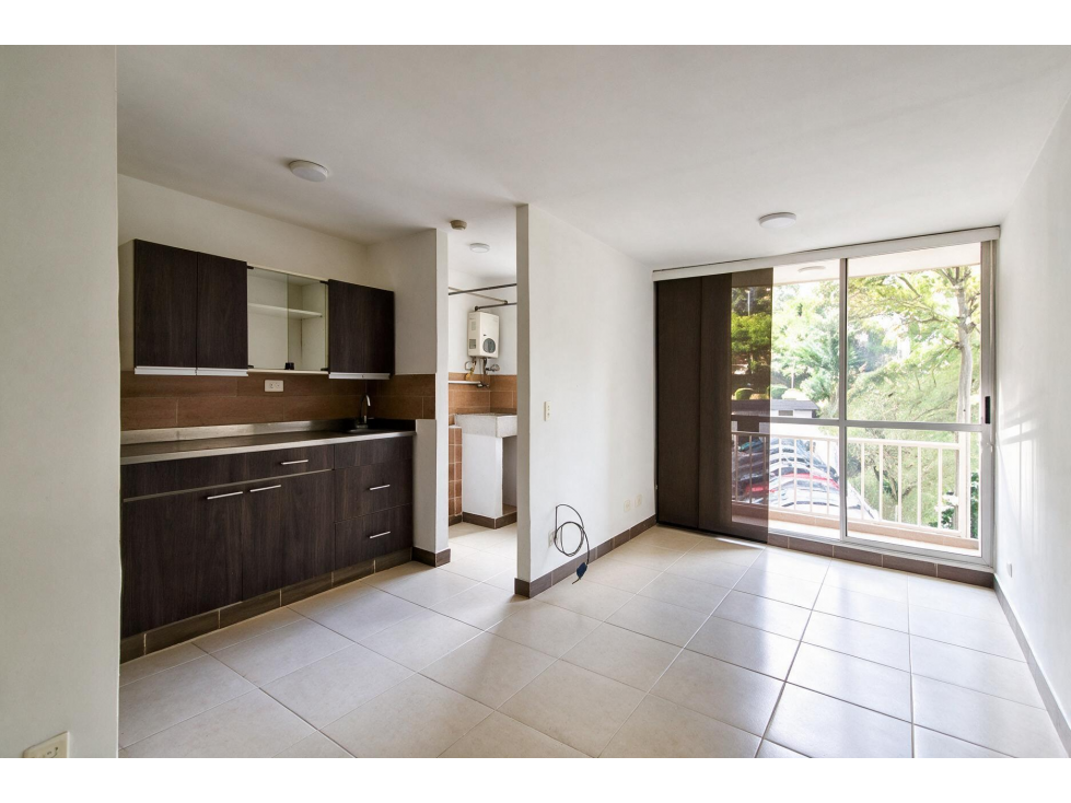 COD: 1119 -- Apartamento - Alto De Las Flores, Envigado