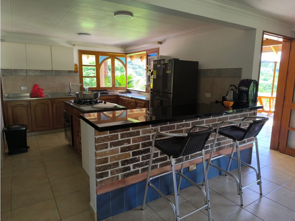 COD: 3594 - Se vende hermosa finca en Girardota Dos niveles — foto 6