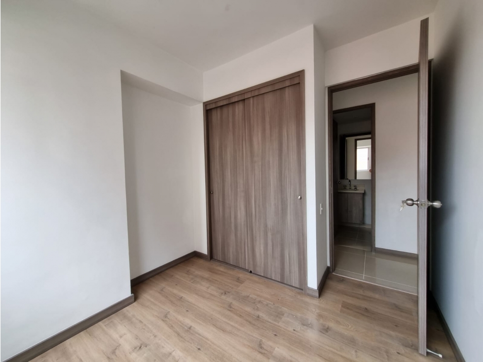 COD: 3950 -- Apartamento En Venta - Alto De Las Flores, Sabaneta — foto 3