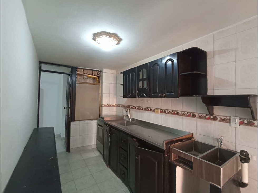 COD: 4143 -- Apartamento - Calatrava, Itagüí