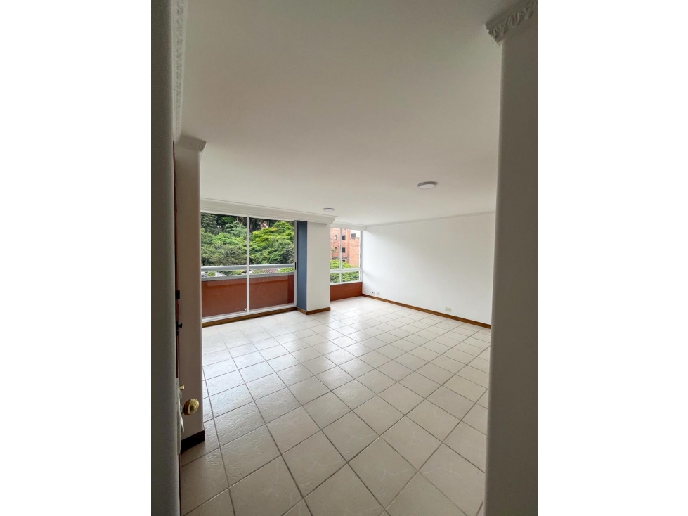 COD: 4117 -- Apartamento - El Poblado, Medellín — foto 2