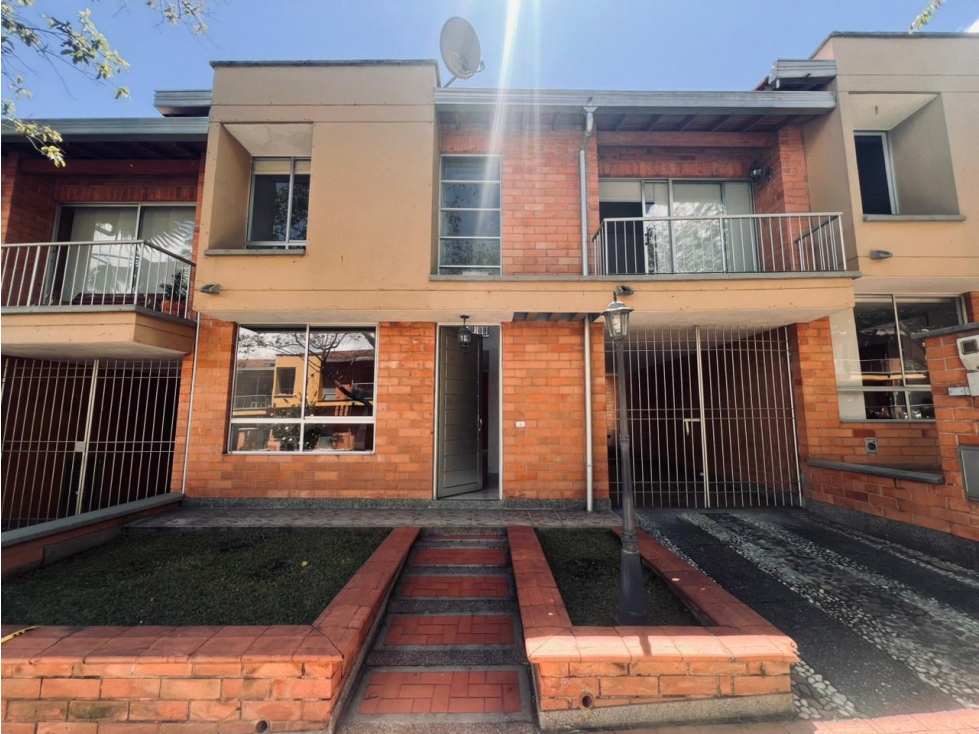COD: 4161 -- Apartamento - Suramerica, La Estrella
