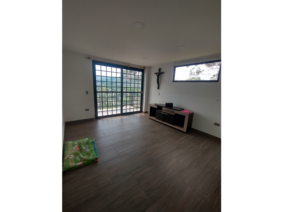 COD: 3320 - HERMOSA CASA FINCA EN VENTA O RENTA - 2