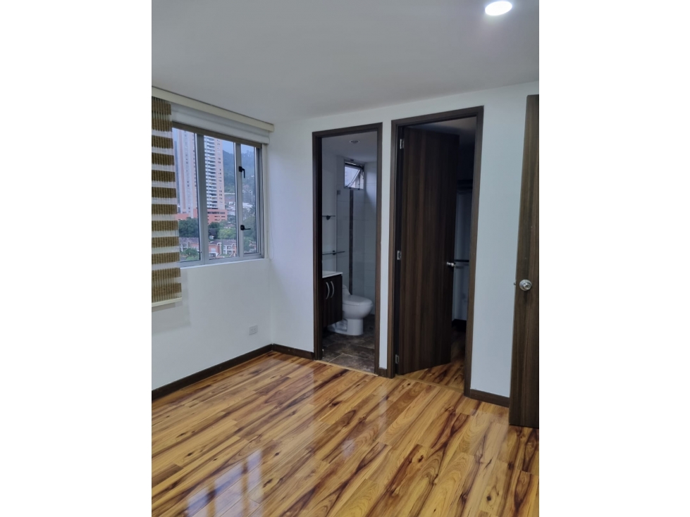 COD: 4119 -- Apartamento - San JosÉ, Sabaneta — foto 4