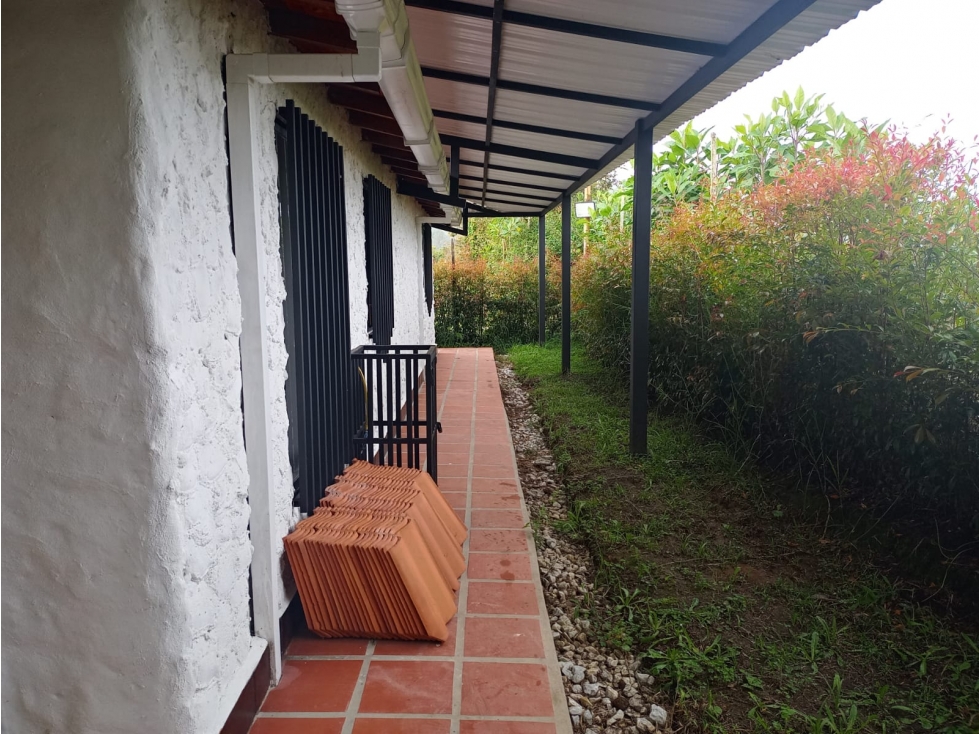 COD: 3897 -- Casalotes En Arriendo - Vereda Chaparral, Rionegro - 2