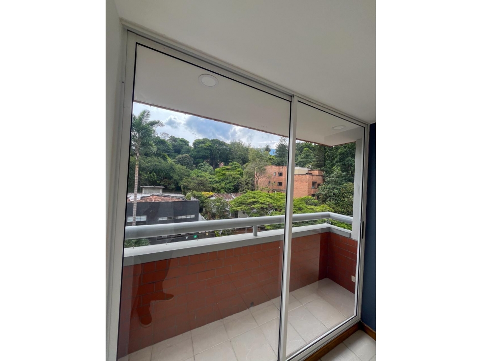 COD: 4117 -- Apartamento - El Poblado, Medellín — foto 4