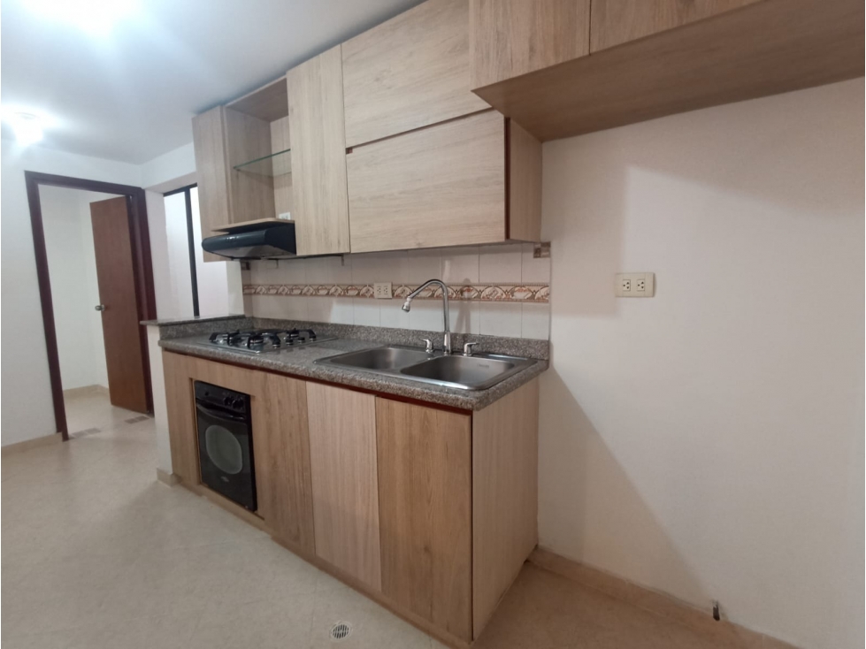 COD: 4106 -- Apartamento - Conquistadores, Medellín