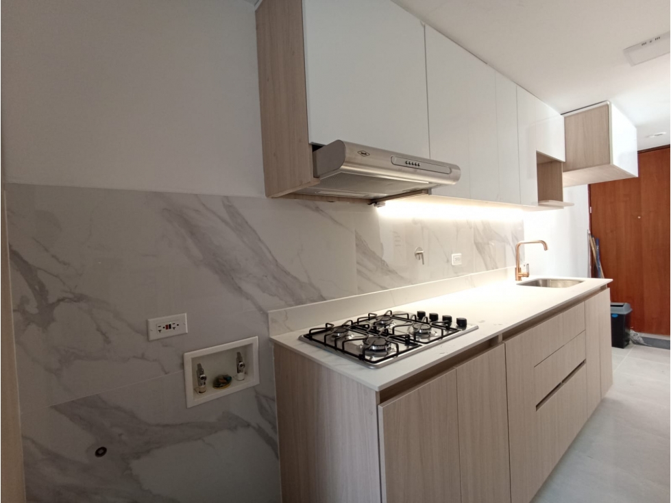 COD: 4151 -- Apartamento - El Poblado, Medellín — foto 2