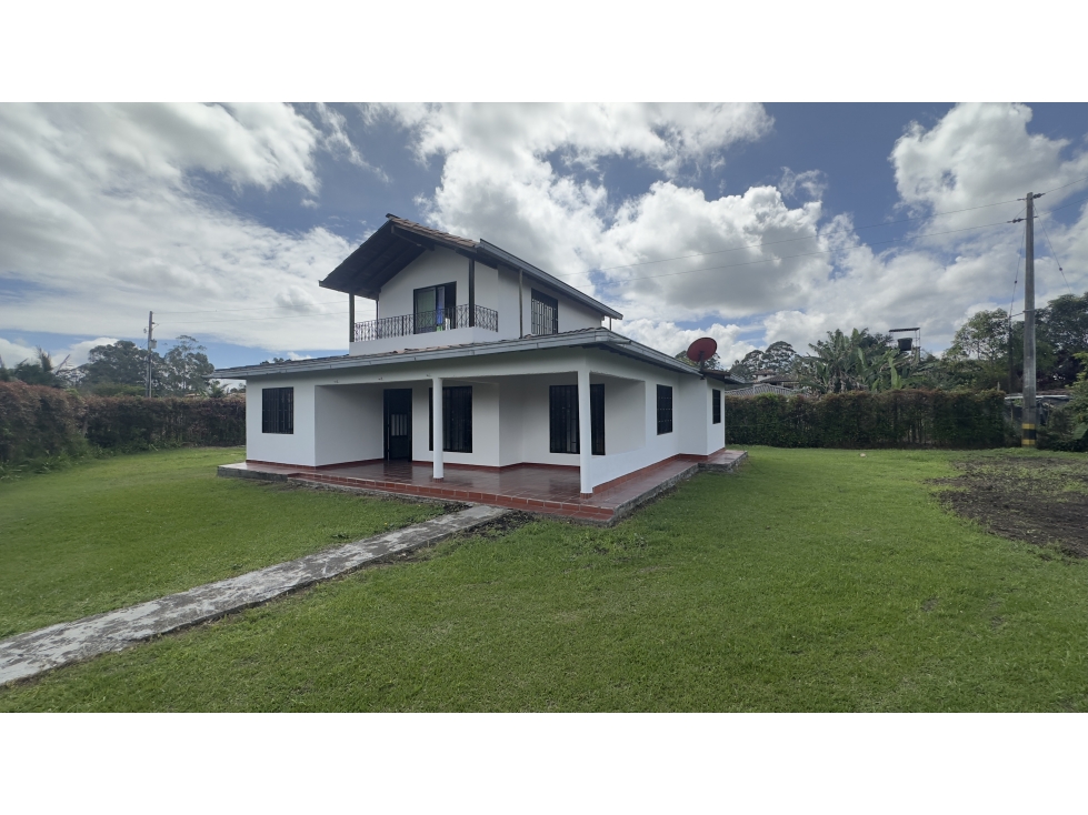 COD: 3335 -- Casalotes En Arriendo - Cabeceras, Rionegro
