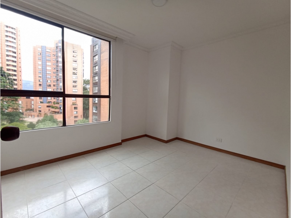 COD: 4155 -- Apartamento - El Poblado, Medellín — foto 3