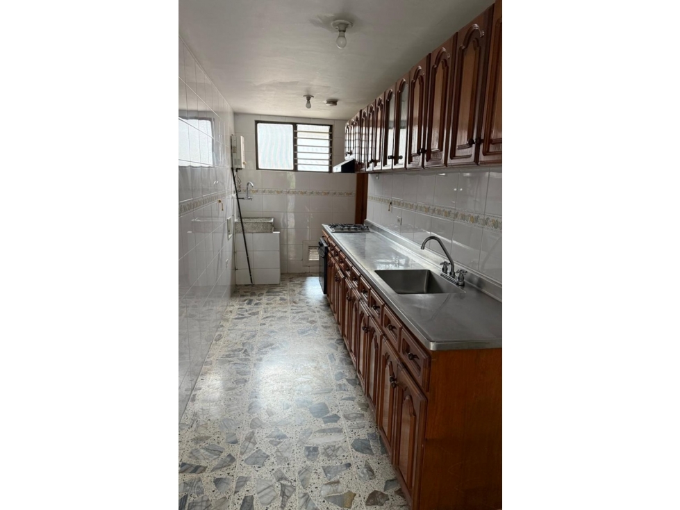 COD: 3792 -- Apartamento En Venta - Jardines, Envigado