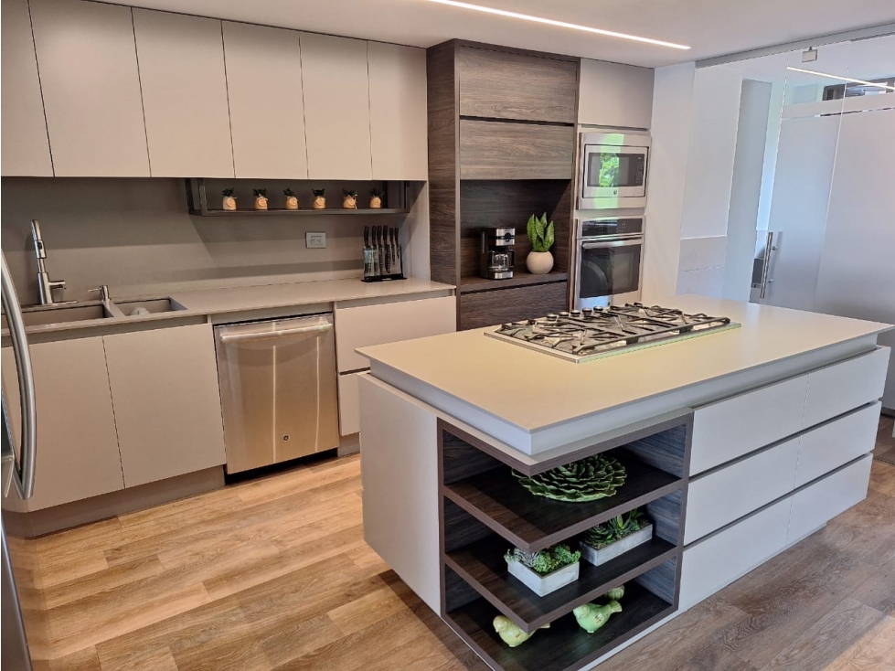 COD: 3963 -- Apartamento En Venta - Alto De Las Palmas, Medellín — foto 3