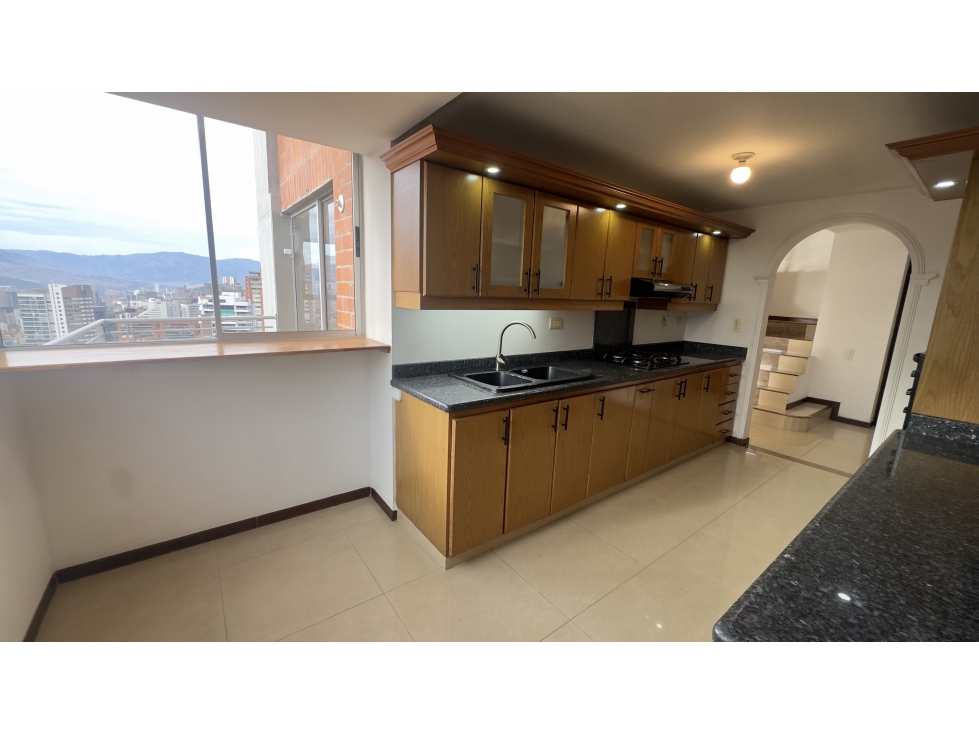 COD: 1177 -- Apartamento - Los Balsos Ii, Medellín — foto 2