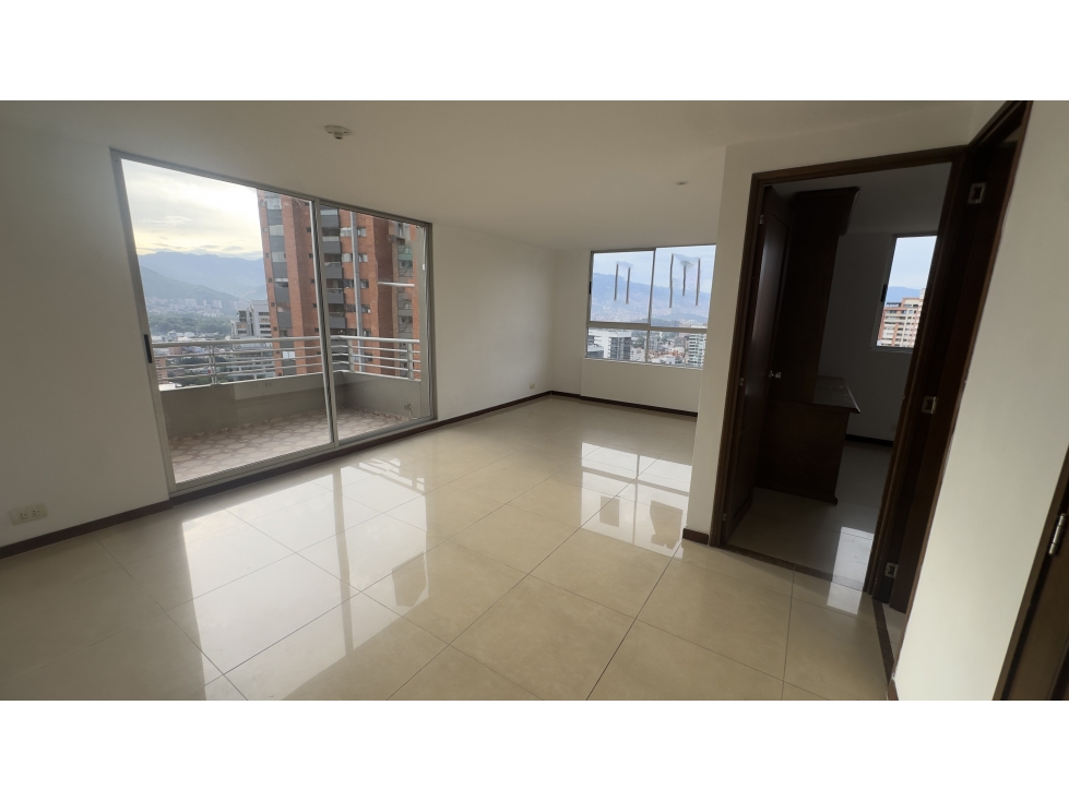 COD: 1177 -- Apartamento - Los Balsos Ii, Medellín — foto 4