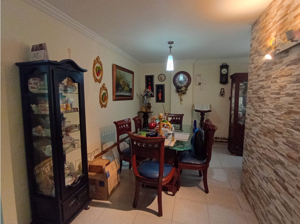 COD: 4222 -- Casa - La Holanda, Sabaneta