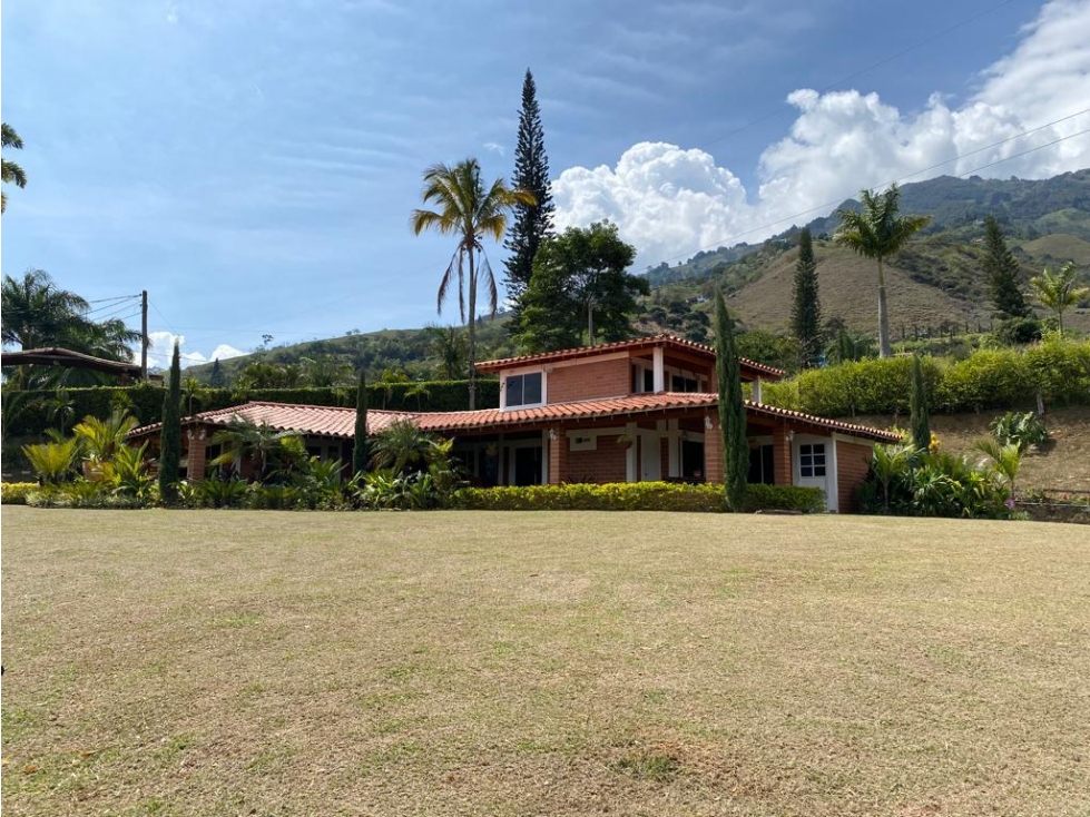 COD: 3576 - Casa finca en venta en Copacabana — foto 4