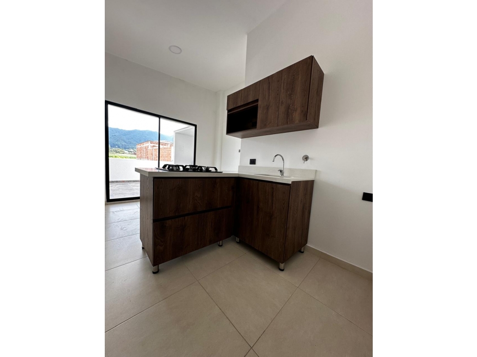 COD: 4136 -- Apartamento - Santa Ana, Carmen De Viboral