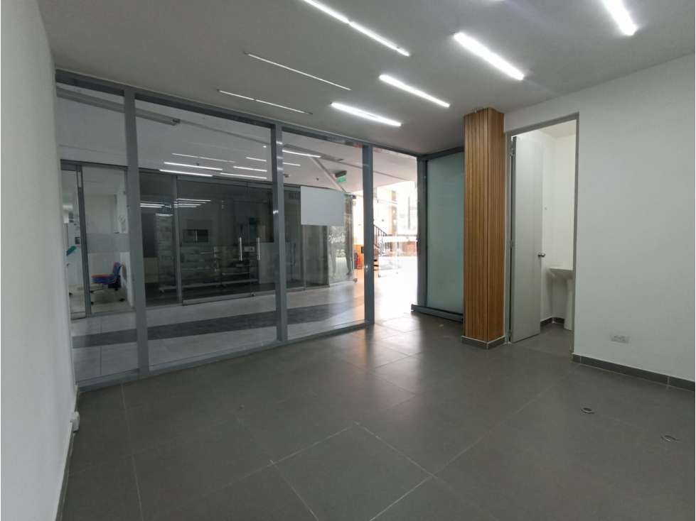 COD: 4166 -- Local - Primavera, Envigado